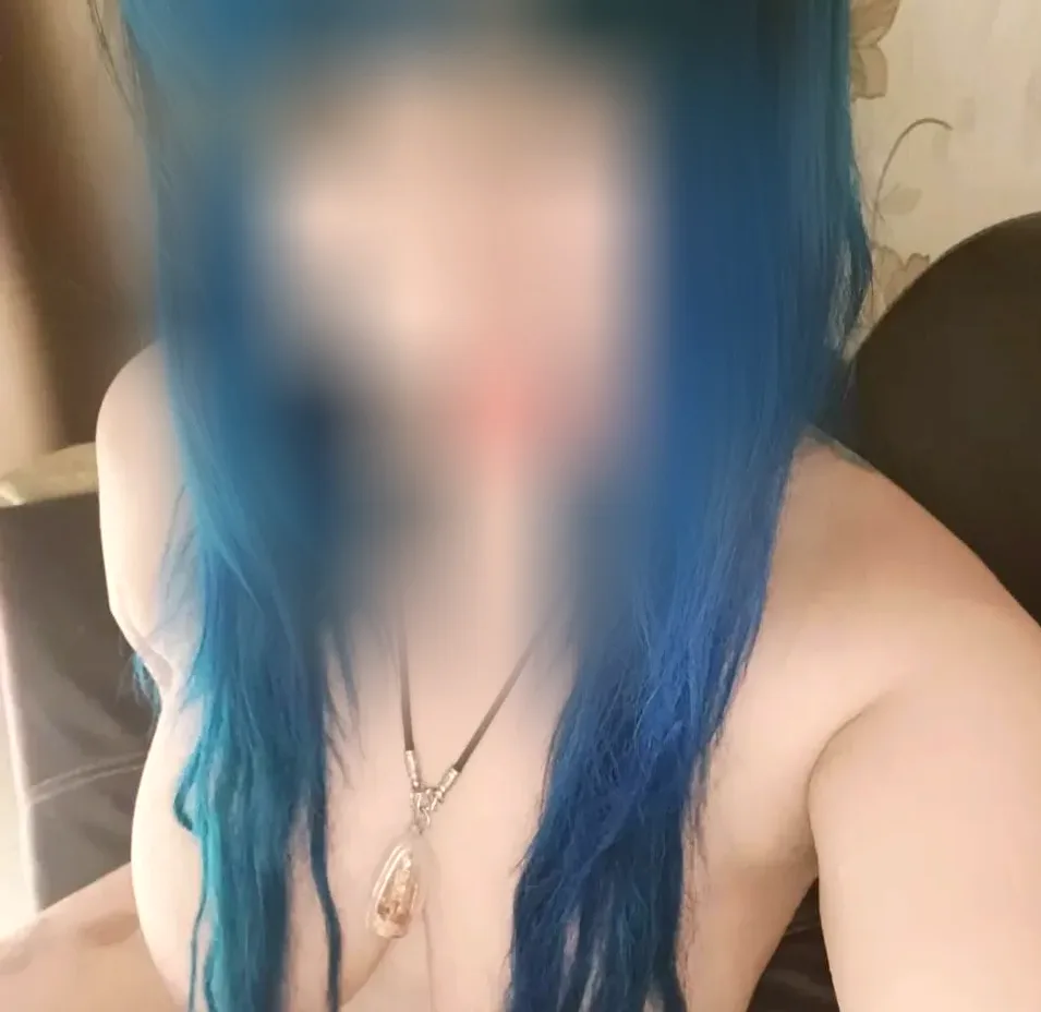 Alena, 36